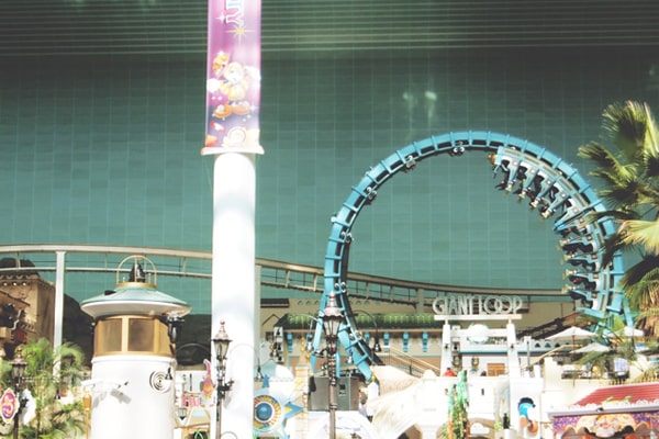 Giant Loop Lotte World